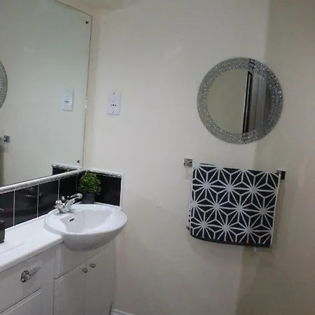Luxury Spectrum Apartment Edinburgh