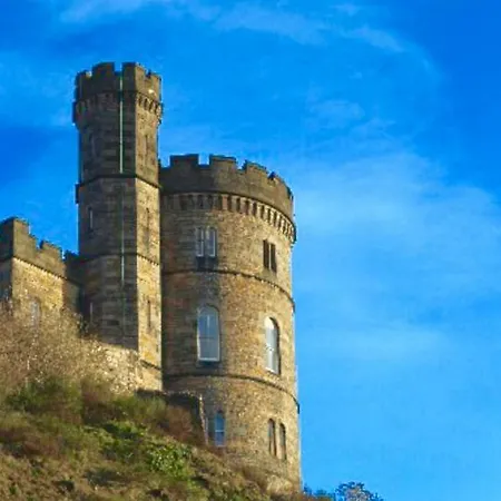 アパート The Bonnie Bide Awa' *