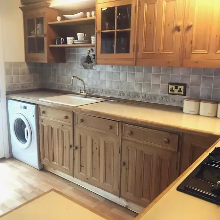 Calton Hill Brewery Apartment, With Parking! Edimburgo
