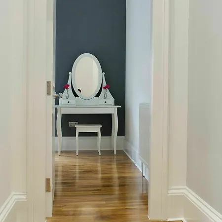 Modern Stockbridge 1 Bedroom Flat Lägenhet Edinburg