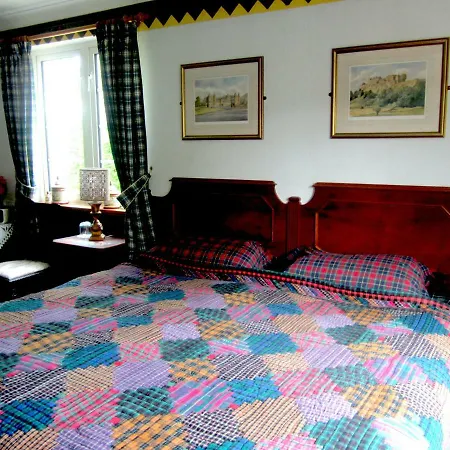 The White House Guest house Edinburgh
