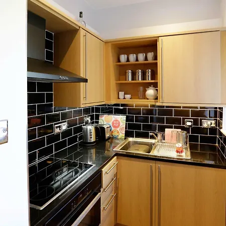 Comfortable One-bedroom New Town 爱丁堡