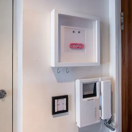 Modern Flat With Fantastic Views By The Royal Mile * Эдинбург