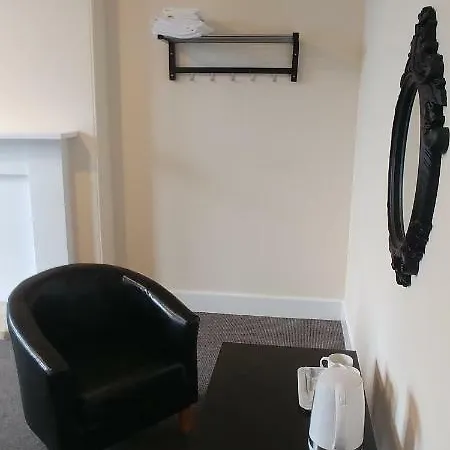 Mayfair Guest house *