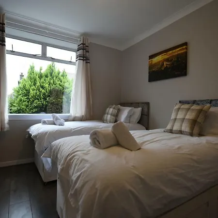 Sighthill 3 Bedrooms With Private Garden Villa Edimburgo