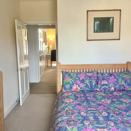 East Fountainbridge Apartment Edinburgh