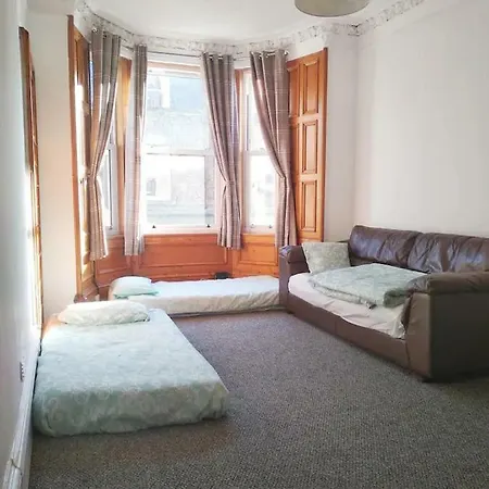 Spacious Victorian Style 10 Mn From Center Homestay Edinburgh