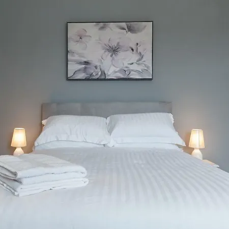 The - Floor 2 Bedroom *