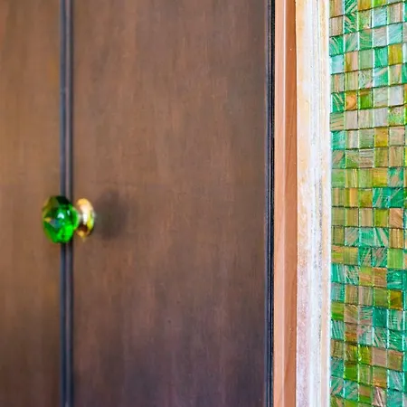 The Park At Holyrood * אדינבורו