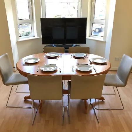 Bonnington Gait Apartment