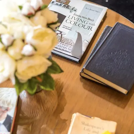 Grand & Spacious With Wifi Apartamento Edimburgo