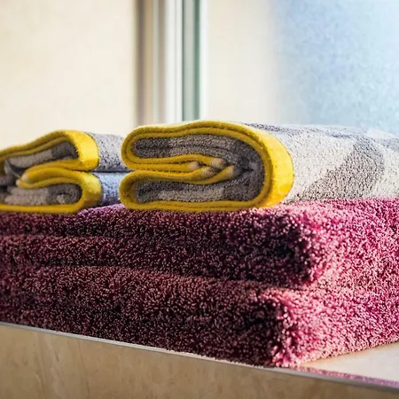 The Queens View Апартаменты