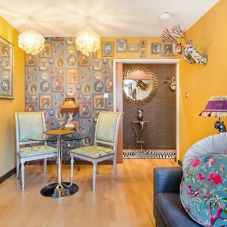 The Park At Holyrood * Edynburg