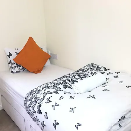 Bonnington Gait Apartment