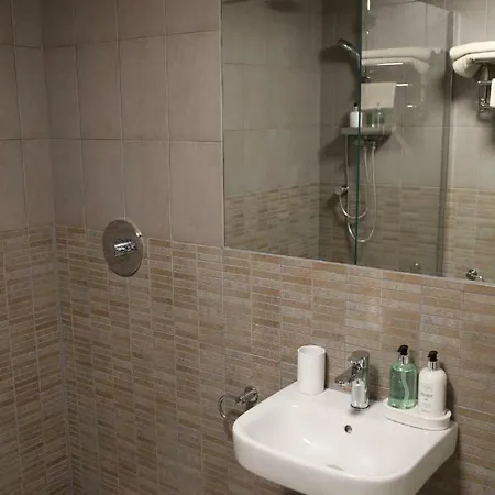 Merchant House Eh6 6pr شقة