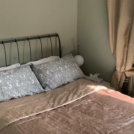 Bedroom In Findlay Homestay