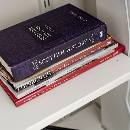 The Street * Édimbourg