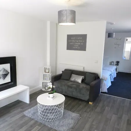 Queensferry Road Apartment Edinburgh