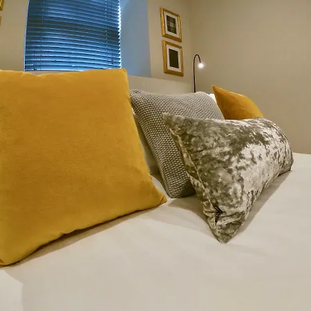 Appartamento Escape To @ Abercromby Place *