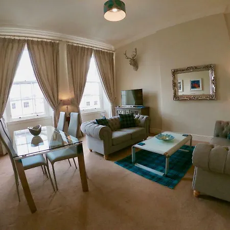Escape To @ Broughton Place Διαμέρισμα