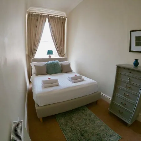 Διαμέρισμα Escape To @ Broughton Place *