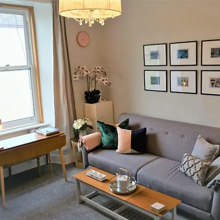 Fabulous Boutique In The Heart Of Edinburgh
