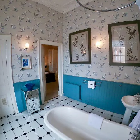 Apartman Escape To @ Albyn Place *