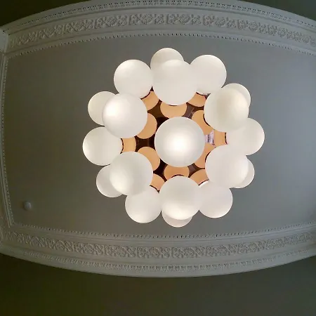 Escape To @ Albyn Place Apartman