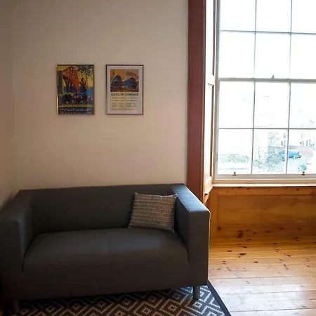 Stunning 1 Bed In Heart Of Stockbridge! *