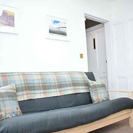 The Turret At Holyrood Appartement *