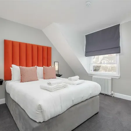 Destiny Scotland Hanover Эдинбург