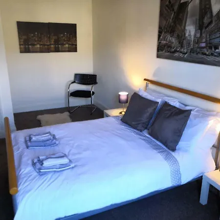 Lägenhet Spittal Street Residence, Spacious 2 Bedroom Close To Castle Edinburg