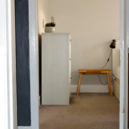 Warm Bright Flat, Perfect For Exploring Apartament Edynburg