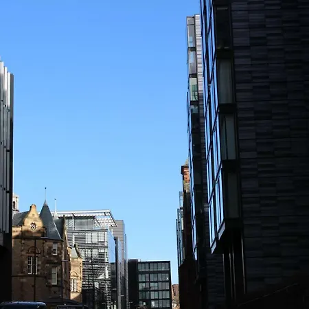 Quartermile Luxury *