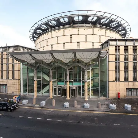 דירה Comfortable City Centre Living, Nearby Eicc *