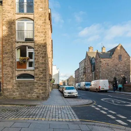 The Queens View Апартаменты Эдинбург