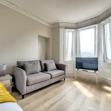 Leith Links Luxury Central ✰ Sleeps 6 * אדינבורו