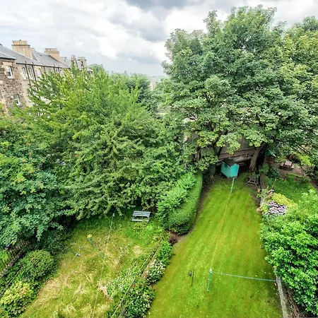 Leith Links Luxury Central ✰ Sleeps 6 דירה