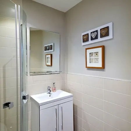 Central Apt Minutes To Royal Mile * Εδιμβούργο