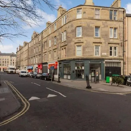 Fabulous Boutique In The Heart Of * Edinburgh