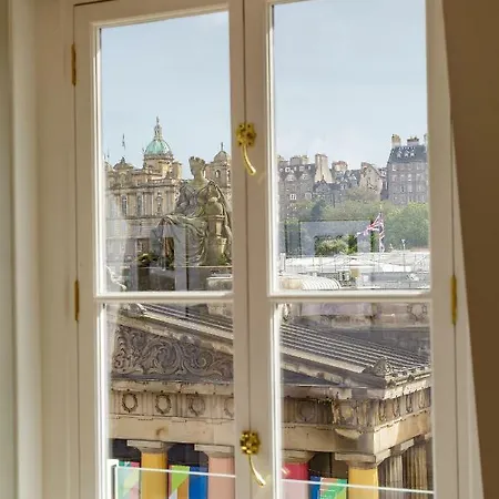 Destiny Scotland Hanover Апартаменты *