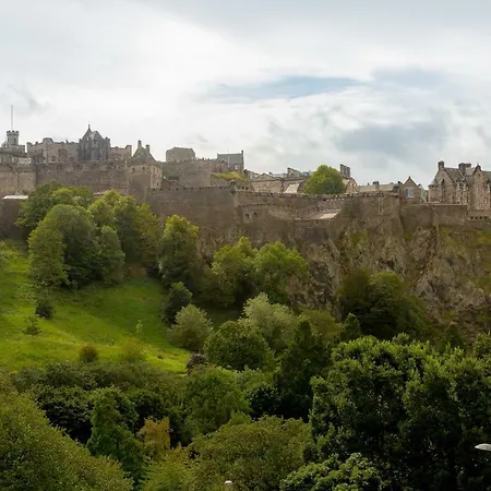 Destiny Scotland Hanover Апартаменты Эдинбург