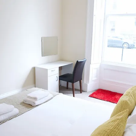 3 Bedroom Accommodates 8 Apartament