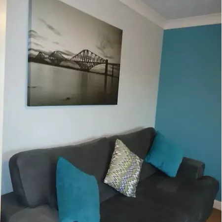 Two Bedroom Near Haymarket *