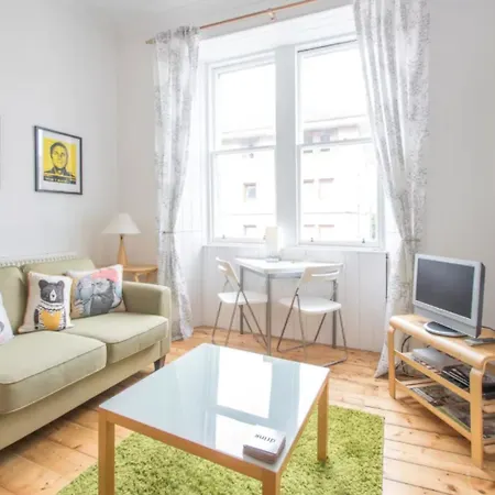 2 Bedroom Flat Near Centre Apartamento Edimburgo