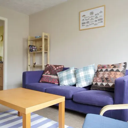 1 Bedroom By The Meadows Sleeps 2 * Edynburg