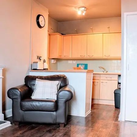 2 Bedroom * Edinburg