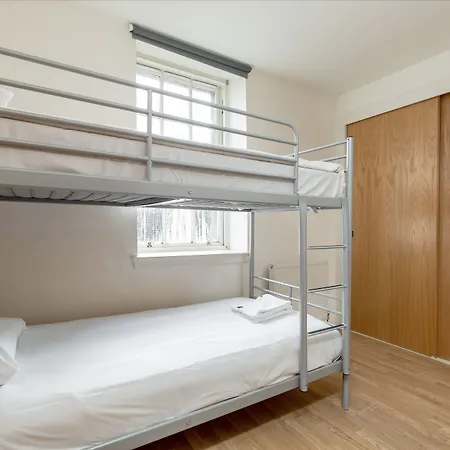 Apartment Silver Lining - Mile *