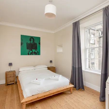 Apartment Silver Lining - Mile *