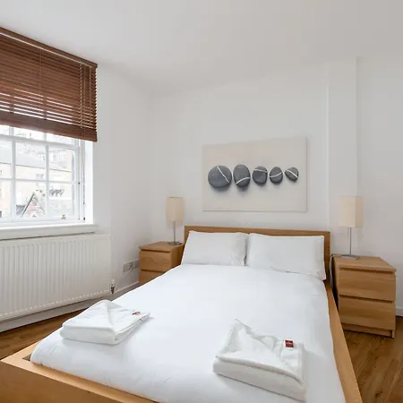 Silver Lining - Mile Apartment *